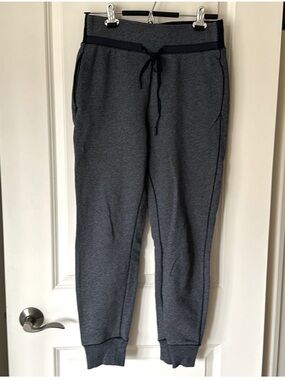 Lululemon joggers